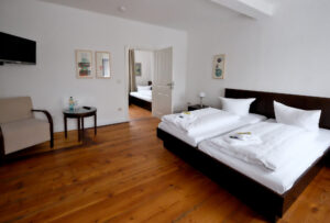 Gaestehaus_Vorkaeufer_Ansicht_1_Schlafzimmer_1