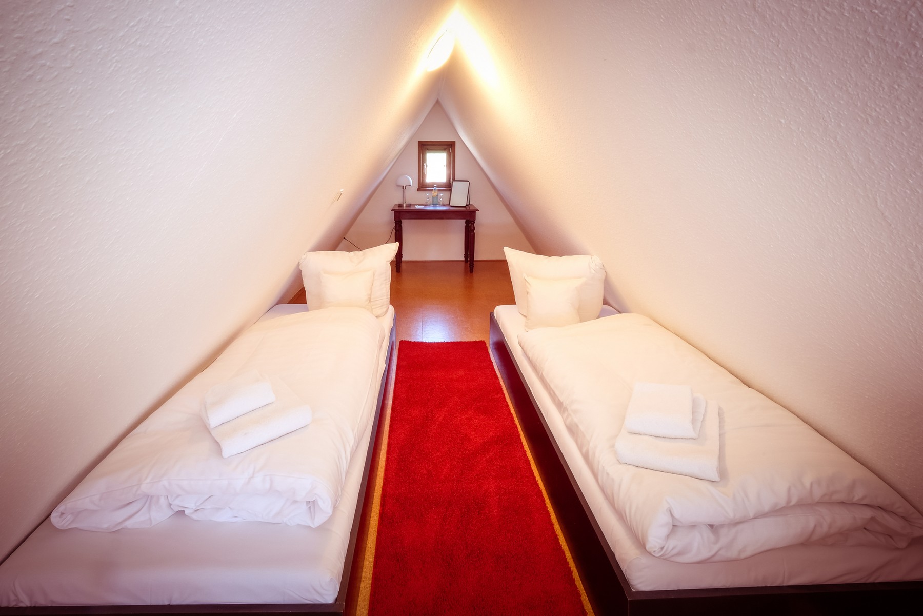 Lamu_Haus_Spitzboden_12